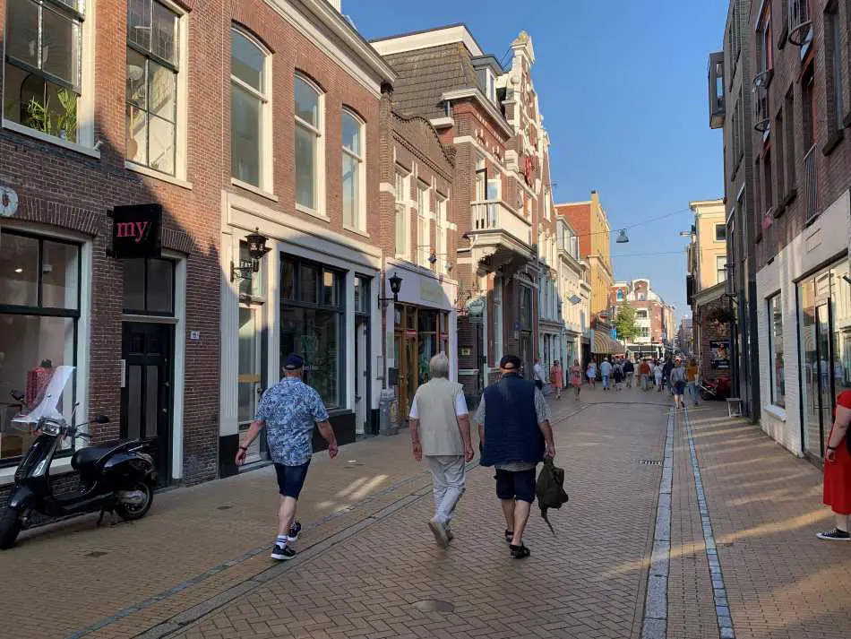 De Folkingestraat in de stad Groningen is een mooie winkelstraat